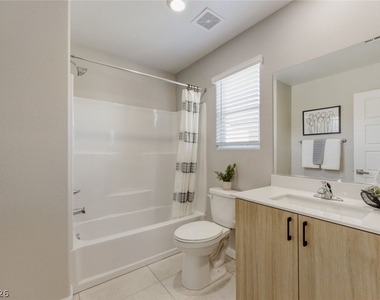 911 Cadence View Way - Photo Thumbnail 12
