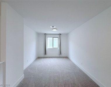 8044 Texas Hills Street - Photo Thumbnail 20