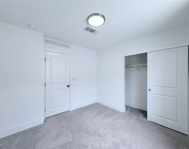 8044 Texas Hills Street - Photo Thumbnail 35