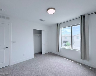 8044 Texas Hills Street - Photo Thumbnail 39