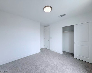 8044 Texas Hills Street - Photo Thumbnail 40