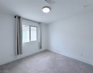 8044 Texas Hills Street - Photo Thumbnail 37