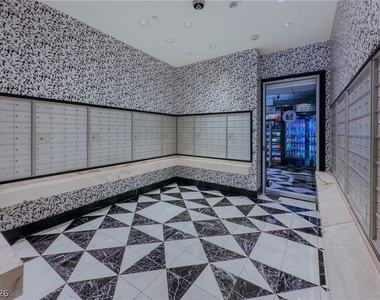 4471 Dean Martin Drive - Photo Thumbnail 23