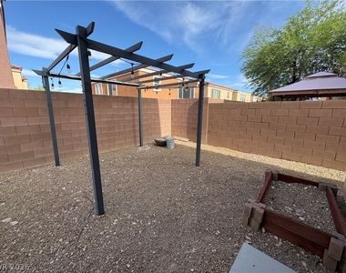 9930 Morpeth Street - Photo Thumbnail 16