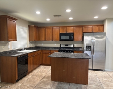 9930 Morpeth Street - Photo Thumbnail 3