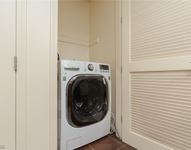 2405 W Serene Avenue - Photo Thumbnail 16