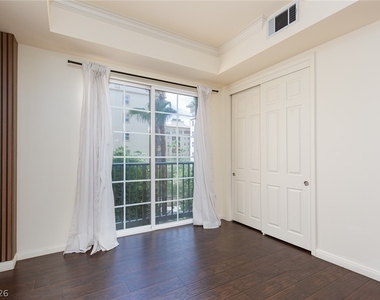 2405 W Serene Avenue - Photo Thumbnail 13