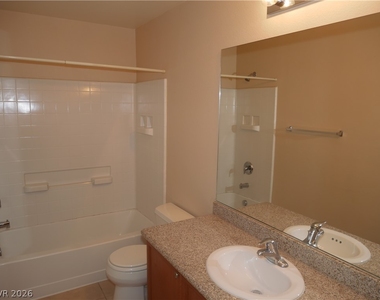 9112 Pearl Cotton Avenue - Photo Thumbnail 17
