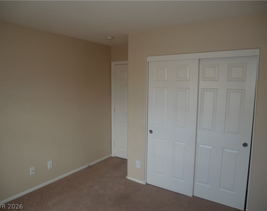 9112 Pearl Cotton Avenue - Photo Thumbnail 15