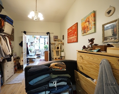 114 Walton Street - Photo Thumbnail 2