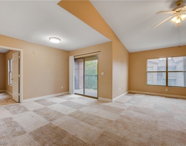 8000 W Badura Avenue - Photo Thumbnail 7