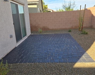 9514 Wayfarer Seek Court - Photo Thumbnail 38