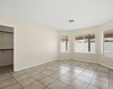 6526 Blooming Sun Court - Photo Thumbnail 13