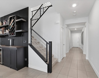 5366 Purple Moon Avenue - Photo Thumbnail 15