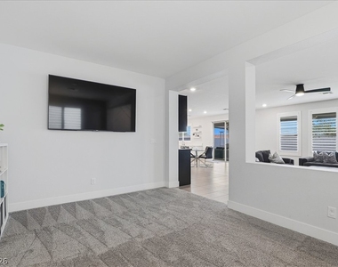 5366 Purple Moon Avenue - Photo Thumbnail 7