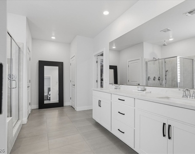 5366 Purple Moon Avenue - Photo Thumbnail 28