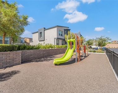 4826 Wine Ridge Avenue - Photo Thumbnail 19