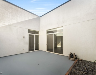 2775 W Pebble Road - Photo Thumbnail 22