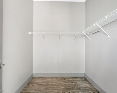 2775 W Pebble Road - Photo Thumbnail 10