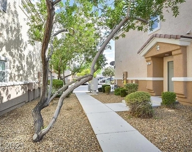 8710 Horizon Wind Avenue - Photo Thumbnail 1