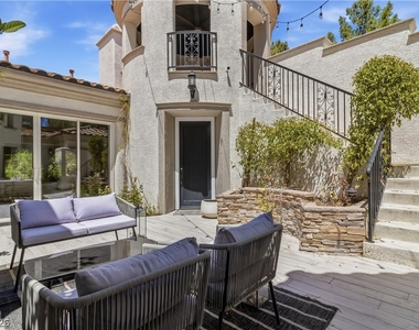 11834 Waterford Castle Court - Photo Thumbnail 2