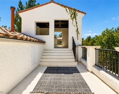 11834 Waterford Castle Court - Photo Thumbnail 25