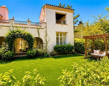 11834 Waterford Castle Court - Photo Thumbnail 29