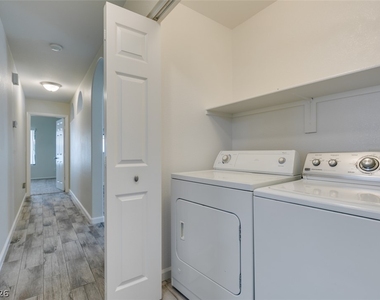 6763 Bison Creek Street - Photo Thumbnail 28