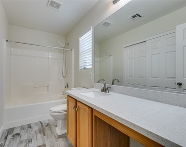 6763 Bison Creek Street - Photo Thumbnail 33