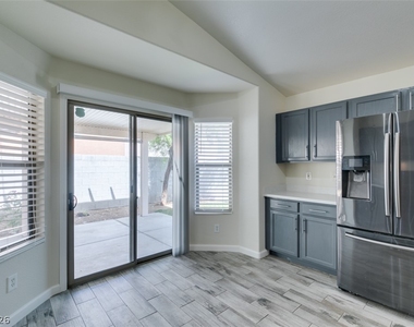 6763 Bison Creek Street - Photo Thumbnail 24