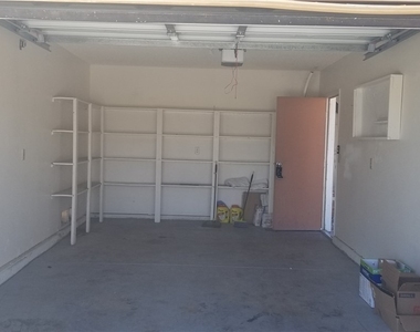 7329 Lattimore Drive - Photo Thumbnail 5