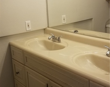 7329 Lattimore Drive - Photo Thumbnail 16