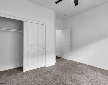 4468 Lobero Avenue - Photo Thumbnail 22