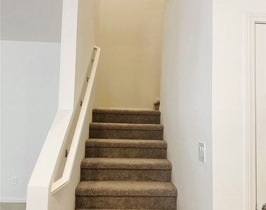 4154 Scarlet Cob Avenue - Photo Thumbnail 6