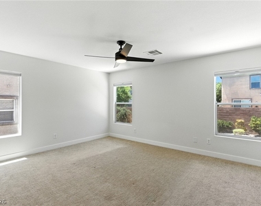 917 Lord Crewe Street - Photo Thumbnail 13