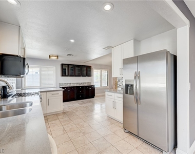 6635 Costa Brava Road - Photo Thumbnail 16