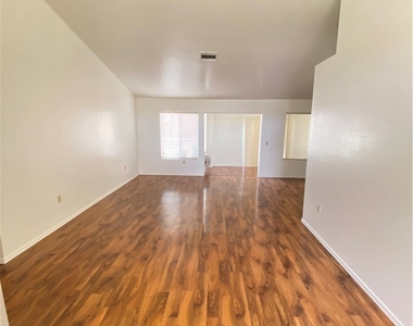 9012 Starmount Drive - Photo Thumbnail 1