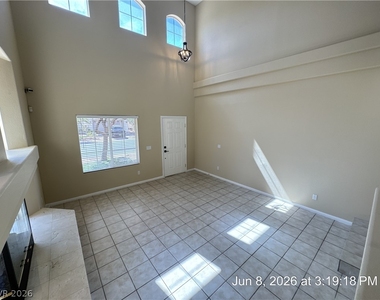 10876 Fishers Island Street - Photo Thumbnail 3