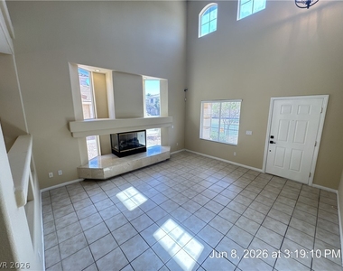 10876 Fishers Island Street - Photo Thumbnail 2