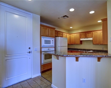 47 E Agate Avenue - Photo Thumbnail 6