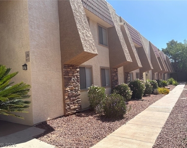 5278 River Glen Drive - Photo Thumbnail 2
