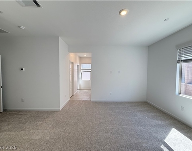 1479 Sora Rail Street - Photo Thumbnail 18