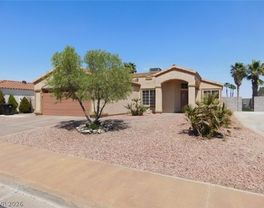 400 Opal Drive - Photo Thumbnail 3