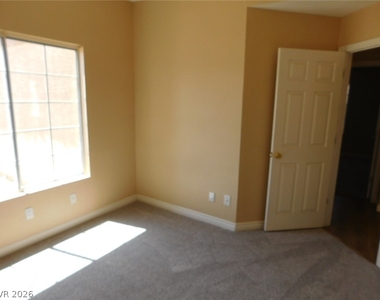 400 Opal Drive - Photo Thumbnail 20