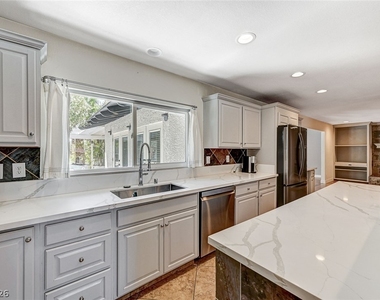 4153 Woodcrest Road - Photo Thumbnail 18