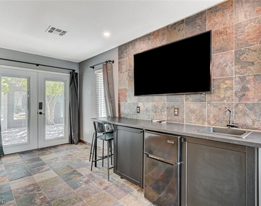4153 Woodcrest Road - Photo Thumbnail 34