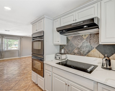 4153 Woodcrest Road - Photo Thumbnail 16