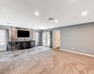 4153 Woodcrest Road - Photo Thumbnail 21