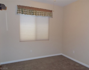 790 Country Grove Lane - Photo Thumbnail 20