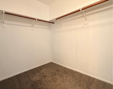 5748 Ancient Agora Street - Photo Thumbnail 27